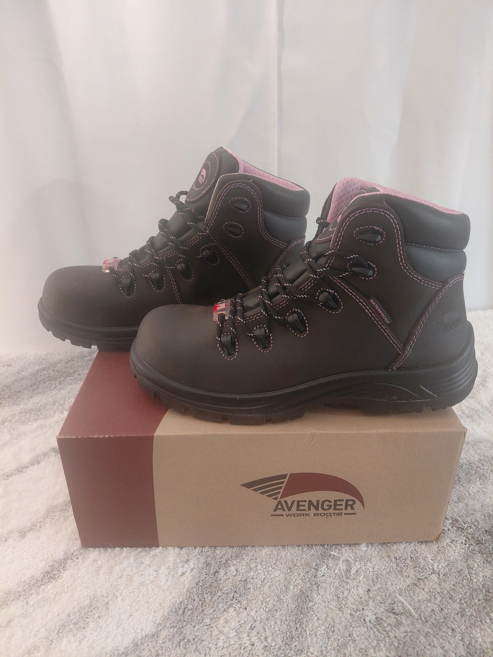 Avenger Women's Composite Toe Dark Brown Work Boots with Lavender Accents